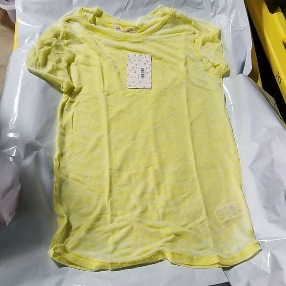 Free People Women's Tee Shirt - Picture 5 of 7